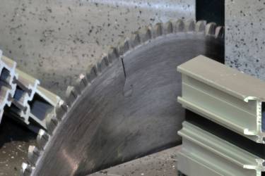 Maskiner til aluminiumsindustrien