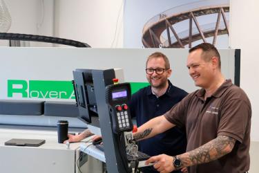 Følg Junget på de sociale medier